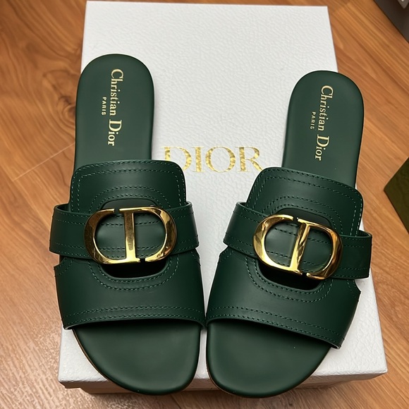 DIOR 30 Montaigne Slide / just like brand new / 100% Authentic/ 38 - Picture 4 of 5